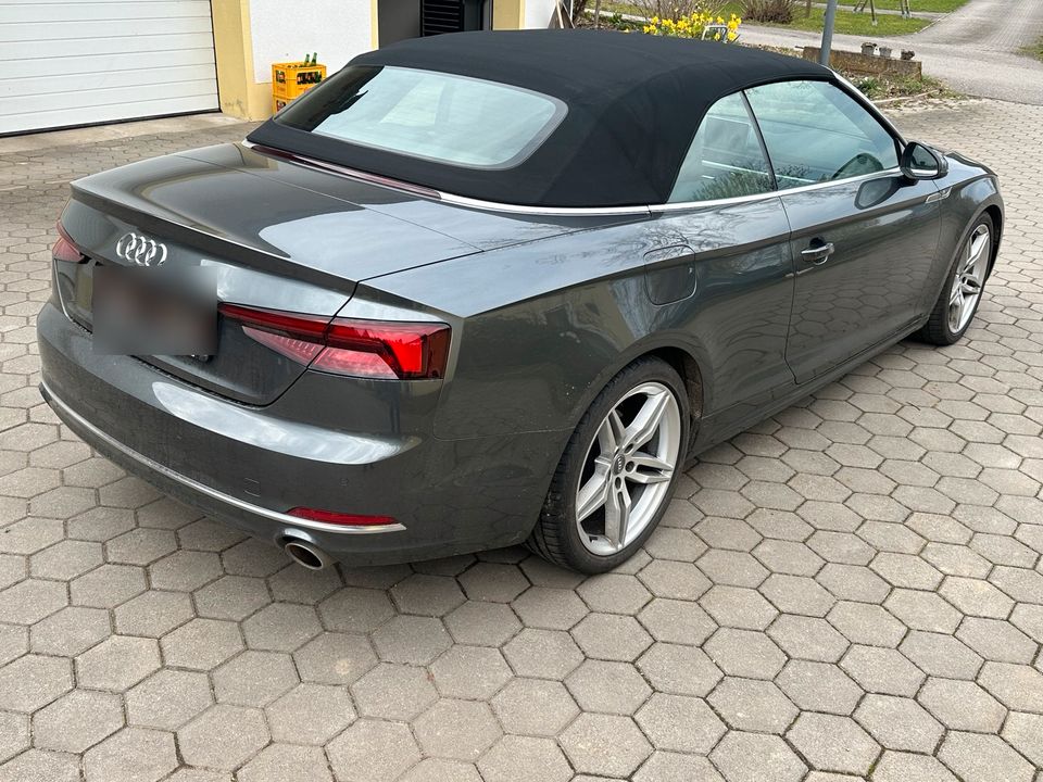 Audi A5 Cabrio. S-line in Stamsried