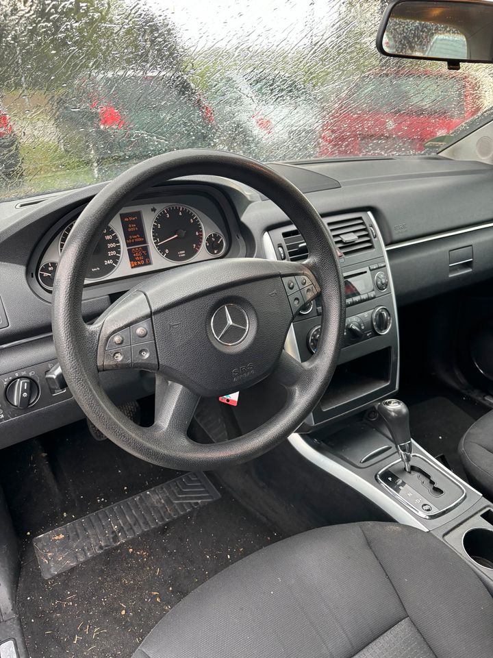 Mercedes-Benz B200 Automatik in Wasserburg am Inn