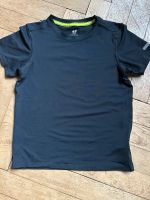 H&M Sport T-Shirt Gr. 122/128 schwarz Brandenburg - Kleinmachnow Vorschau