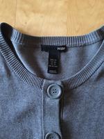 Neuwertige Strickjacke grau XS Baden-Württemberg - Todtnau Vorschau