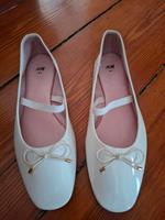 Ballerinas mit Schleife in Creme Berlin - Köpenick Vorschau