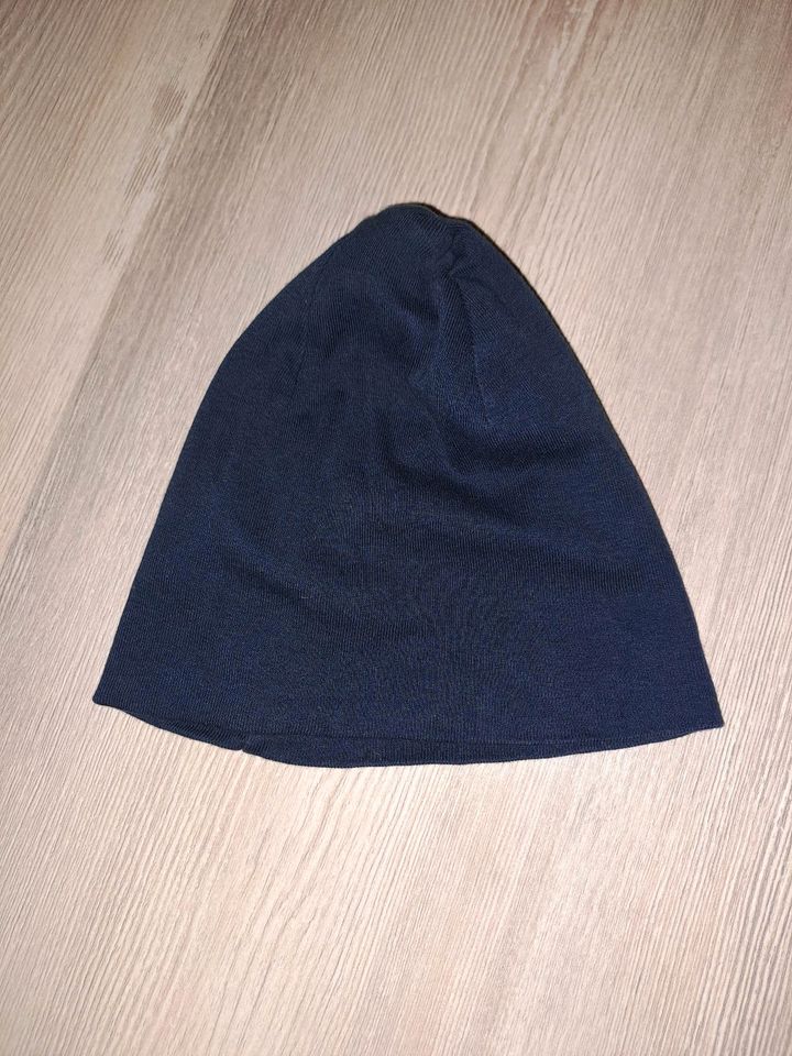 Mütze 74 Herbst Übergang dünn H&M blau dunkelblau in Völpke