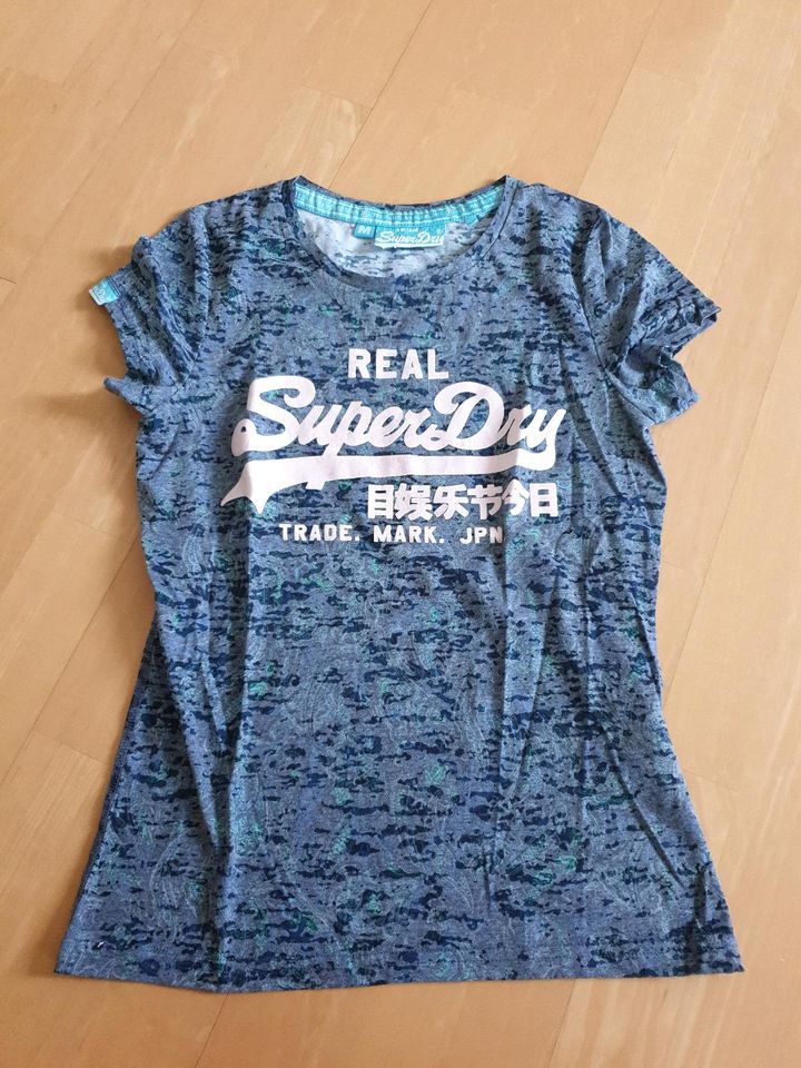 Original Superdry T-Shirt grün blau Gr. M in Metten