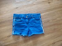 Jeans Shorts yigga Gr. 134 Niedersachsen - Emden Vorschau