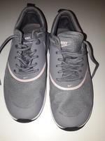 Sneaker, Sportschuhe, Halenschuhe Nike Gr.38 Bayern - Freising Vorschau
