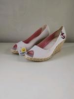 Sandalen Peeptoe Keilabsatz Sommerschuhe Rockabilly - Gr. 40 Leipzig - Connewitz Vorschau