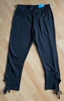 Leggings von Janina in Gr. 44, schwarz, 3/4 Länge, mit Zierband Brandenburg - Frankfurt (Oder) Vorschau