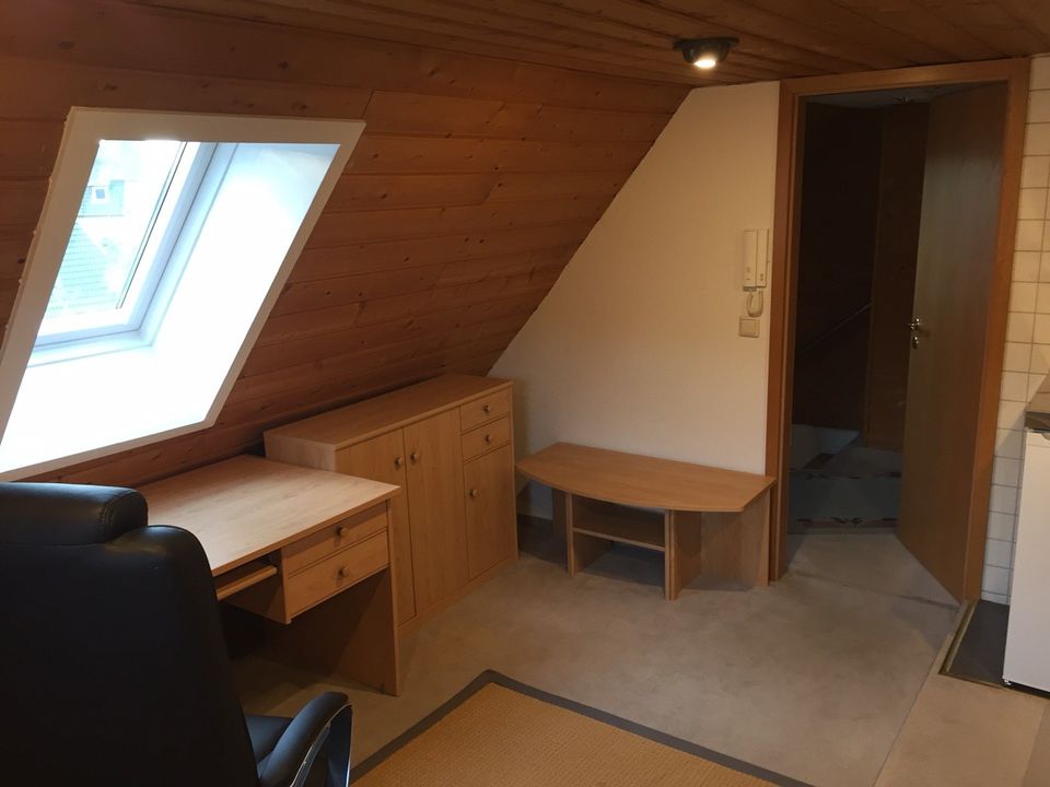 Möbliertes Zimmer an Wochenendheimfahrer zu vermieten in Osnabrück