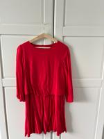Kleid von Zara mit 3/4 Arm Nordrhein-Westfalen - Dinslaken Vorschau