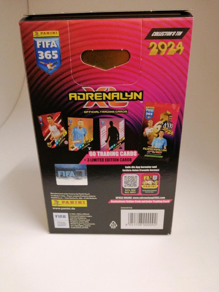 Panini FIFA 365 Adrenalin XL Collectors Tin 2024 - Neuware! in Stuttgart