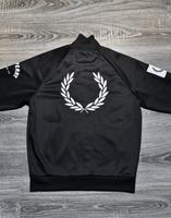 SUCHE Fred Perry Jacke in L oder XL Modell J1552 Trainingsjacke Saarland - Riegelsberg Vorschau