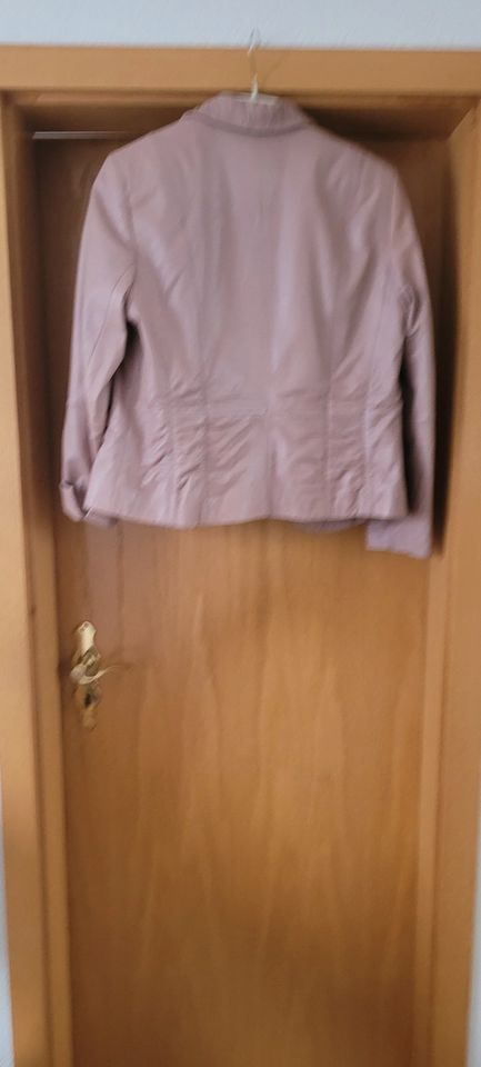 Gerry Weber Lederjacke  Gr. 40 in Altrosa und Grau  wie NEU in Hamburg