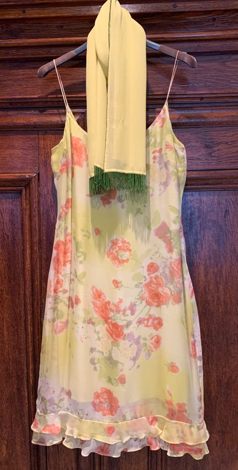 GEORGE RECH FLORALES SOMMERSEIDENKLEID MIT SEIDENUMHANG IN GR. 36 in Essen