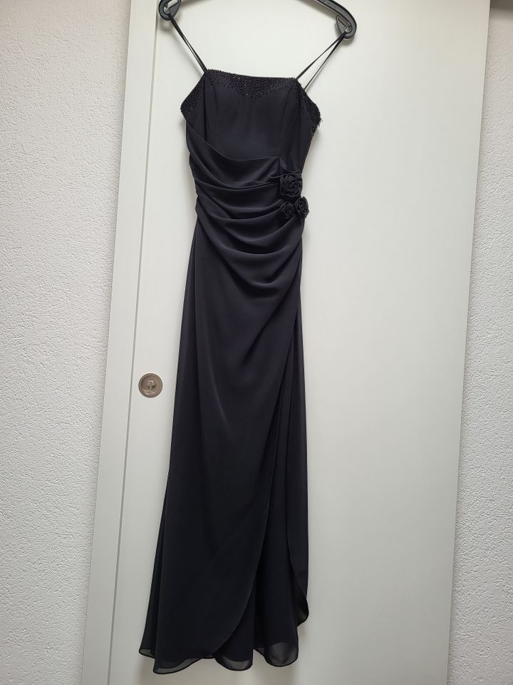 Abendkleid Abiballkleid Gr. 36 schwarz neu mit Jäckchen in Aidlingen