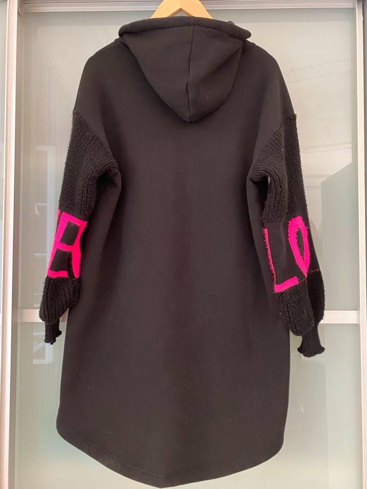 Sweatshirt- Jacke, schwarz, Oversize, Gr. L- neu in München