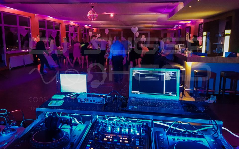 DJ Equipment für Hochzeit Geburtstag Feier Musikanlage PA mieten in Stolberg (Rhld)