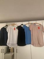 Shirts u. kurze schwarze Hose - alles Gr. L Thüringen - Neubrunn Vorschau