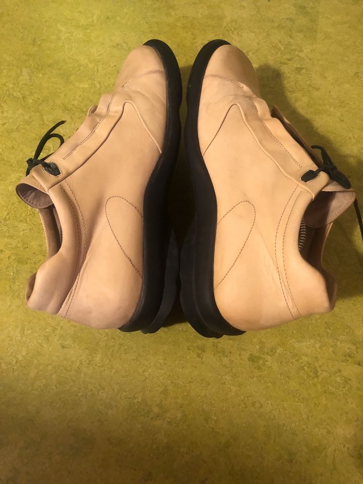 Pawelk‘s italienische Herrenschuhe Echtleder beige 43/44 in Berlin