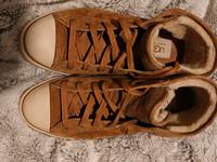 UGG Sneaker Evera gefüttert Leder beige Gr. 37 neuwertig Hessen - Wetzlar Vorschau