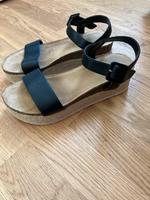Plateau Sandalen Gr. 40 Bast Hessen - Dieburg Vorschau