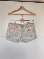 Sommershort kurze Hose Shorts Hotpants Blumen H&M Bayern - Fürstenfeldbruck Vorschau