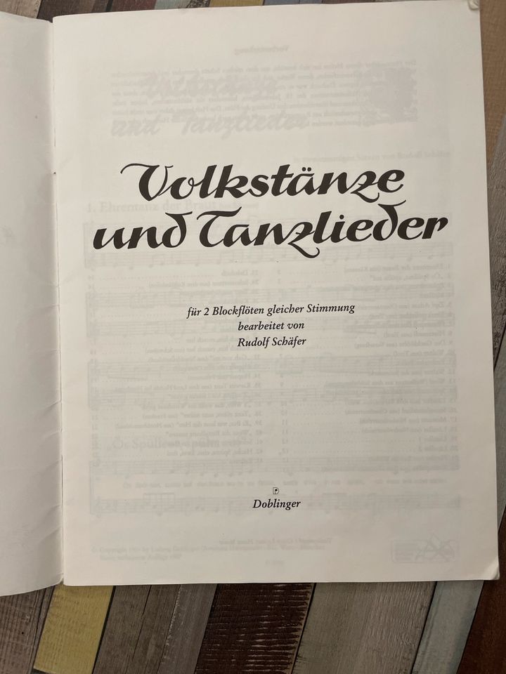 Volkstänze und Tanzlieder Noten für 2 Blockflöten Doblinger in Frankfurt am Main