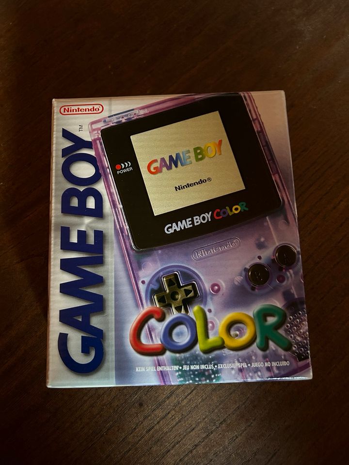 GAME BOY COLOR Transparent in Hanau