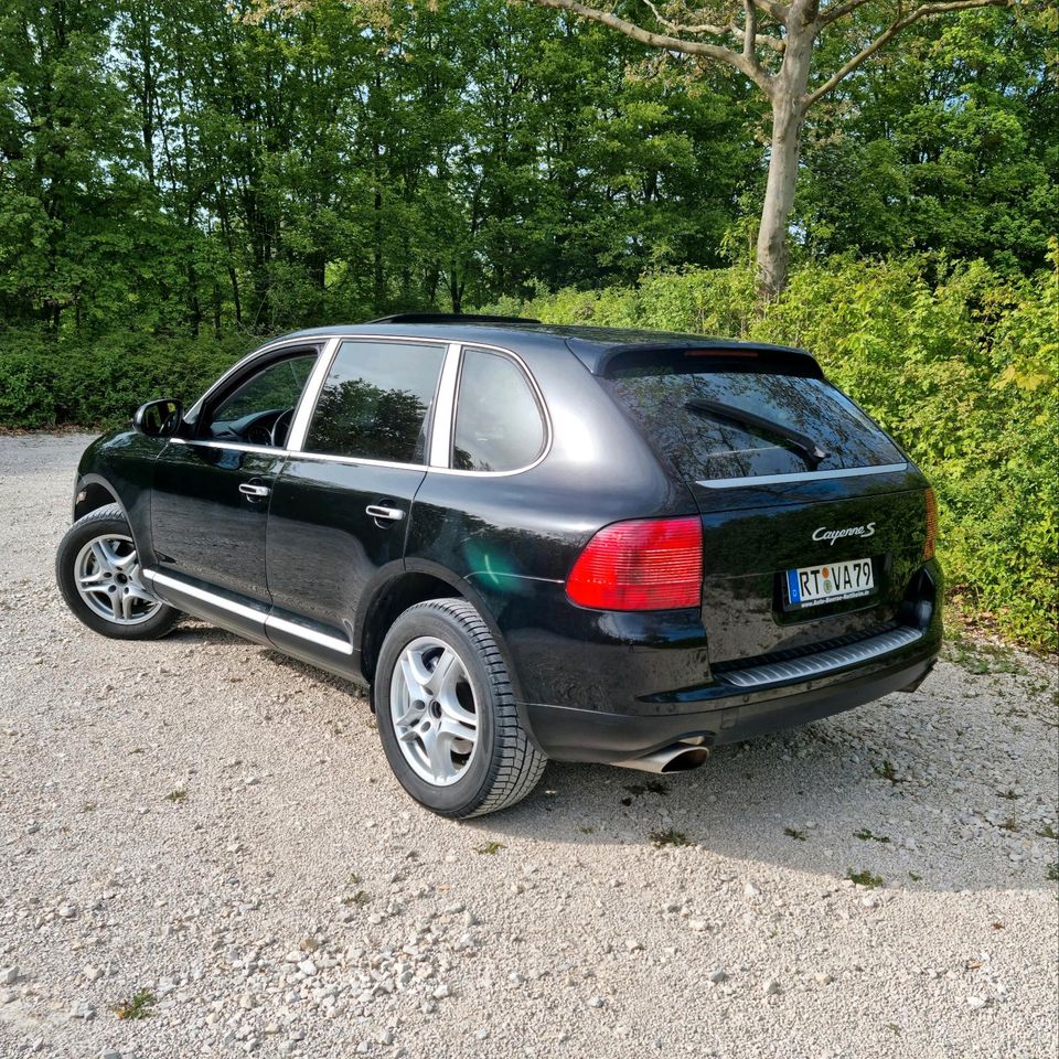 Porsche Cayenne S 4.5 V8 in Reutlingen