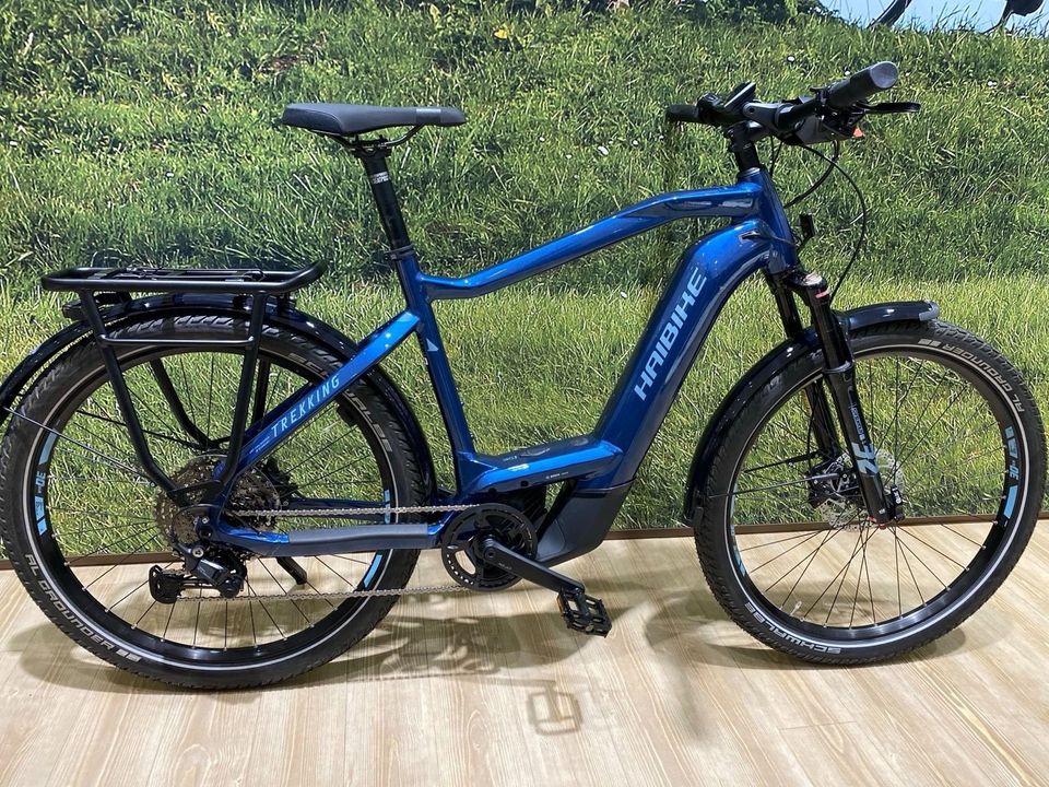 ~~NEU~~HAIBIKE~~TREKKING 8~~CX~~750WH~~BOSCH~~ in Cloppenburg