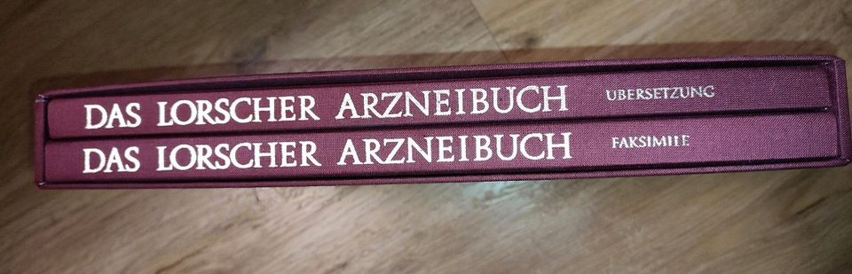 Das Lorscher Arzneibuch Band 1+2 von 1989 in Frankfurt am Main