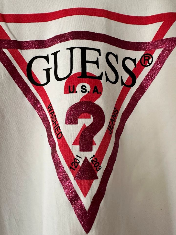 Guess Langarmshirt gr.146/152 in Berlin