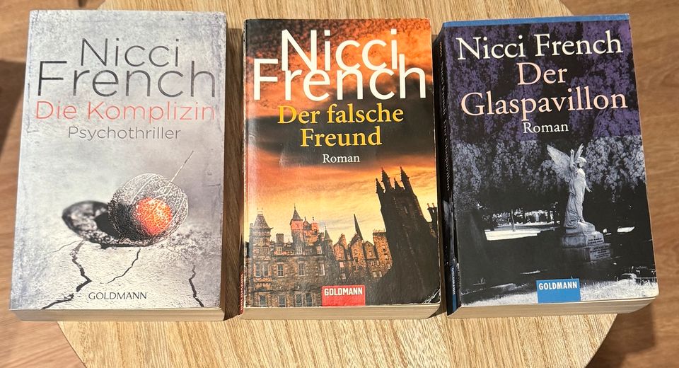 Nicci French Romane Psychthriller in Düsseldorf