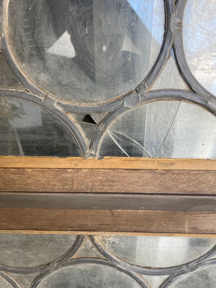 Antike Fenster Butzenscheiben Rundglas in Freiamt