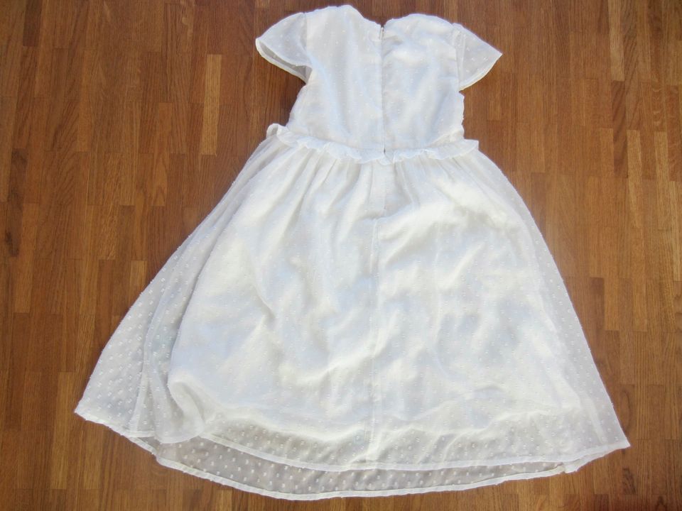 Festliches weißes Kleid von Ernstings Family, Größe 128 in Hamburg
