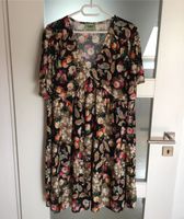 Kleid, 100% Viscose, aus Italien Nordrhein-Westfalen - Lüdenscheid Vorschau