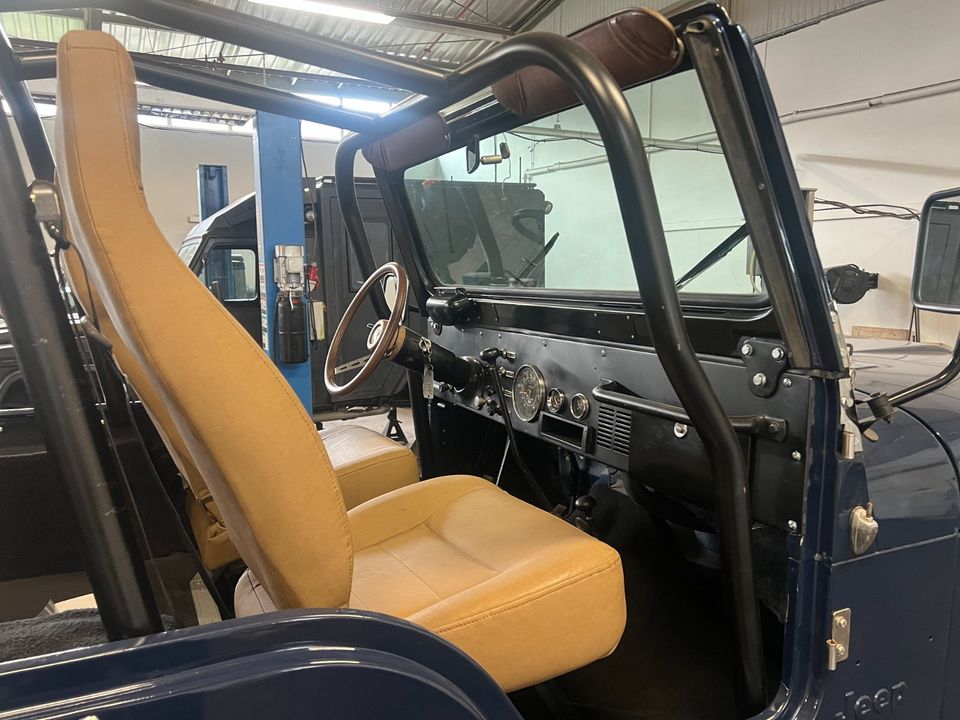 Jeep CJ5 V8 in Schortens