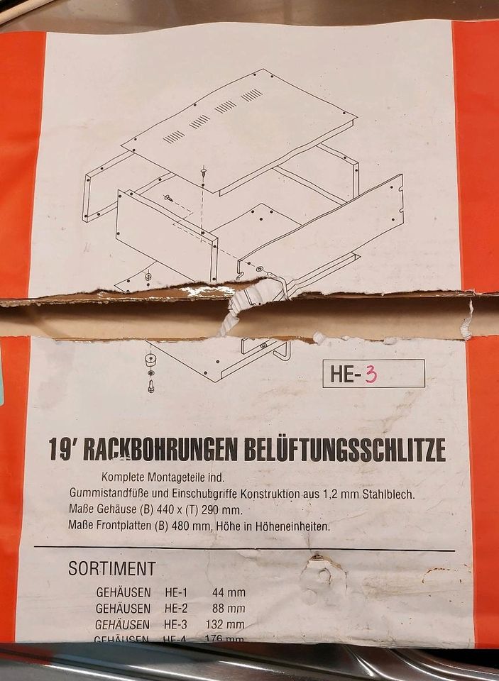 19 ZollStahlblechgehäuse 3HE Lüftungsschlitze neu schwarz in Windeck