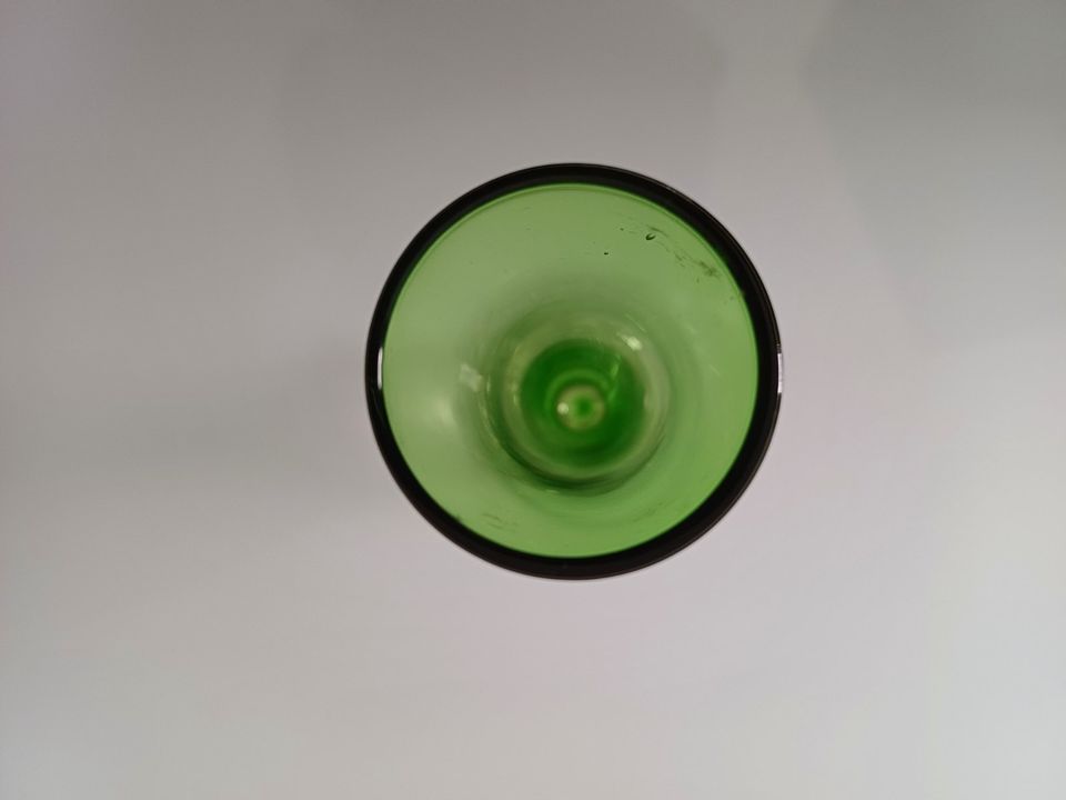 Solifleurvase, Handarbeit, grün, Kugelboden Klarglas in Dortmund
