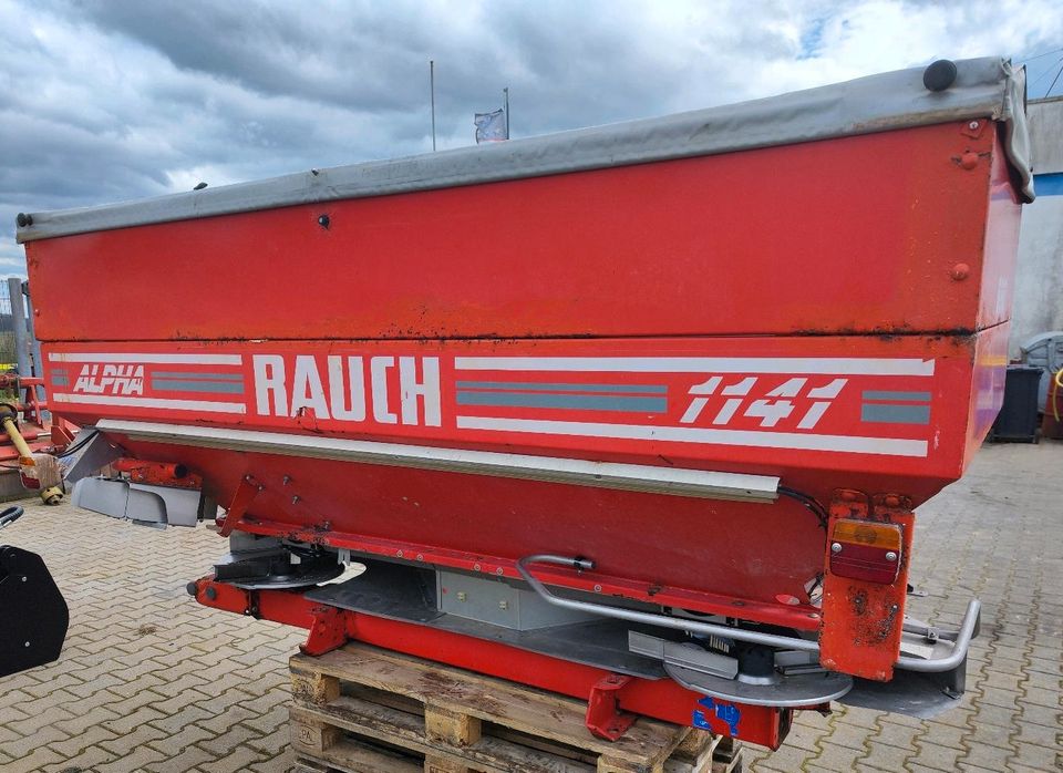 Düngerstreuer Rauch ALPHA 1141 in Jucken