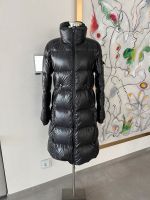 MONCLER Daunenmantel Damen schwarz Gr. 3 dt. 40 NP 1.100€ Hessen - Griesheim Vorschau