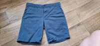 Hilfiger kurze Chino Hose Größe 30 Sachsen-Anhalt - Magdeburg Vorschau