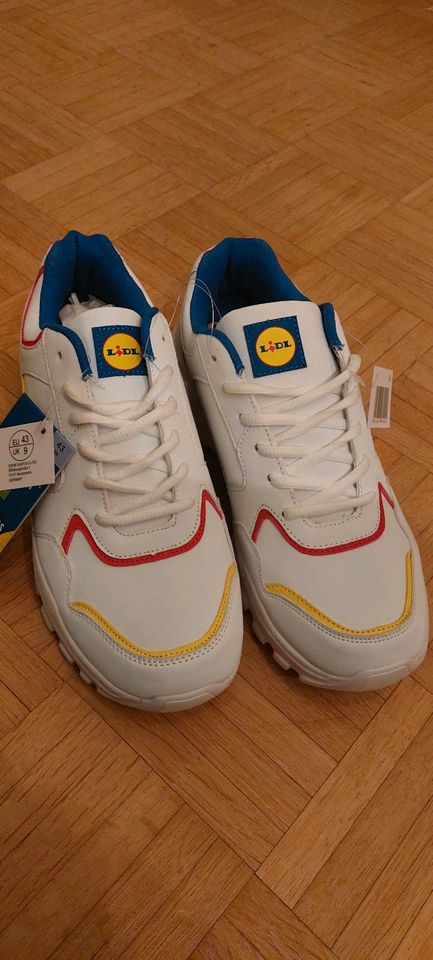 Lidl Sneaker Gr. 43, 2022 Kroatien, Rarität, neu & ungetragen in München