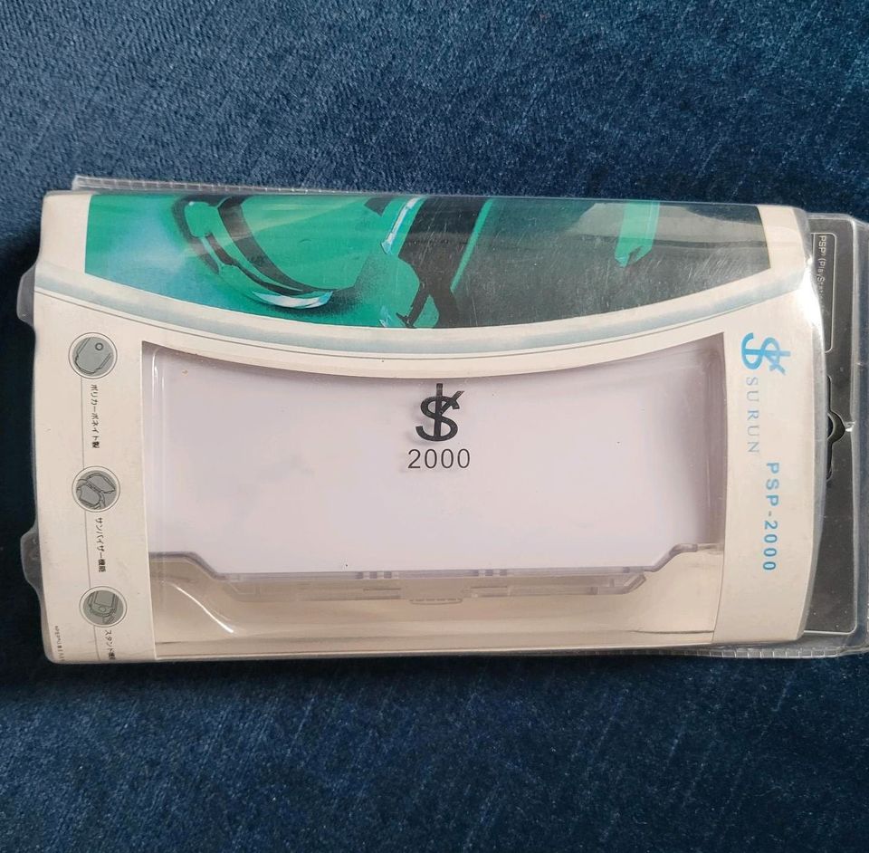 PSP Umhülle /Pocket für 2000 Serie in weiß Neu in Dortmund