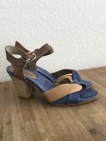 #Leder #Sandaletten mit Absatz von Zanon & Zago Gr. 39 neu Bremen-Mitte - Bahnhofsvorstadt  Vorschau