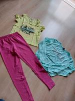 Kleidungspaket Gr. 146/152 Leggings T-Shirt Langarmshirt Hessen - Kirchhain Vorschau