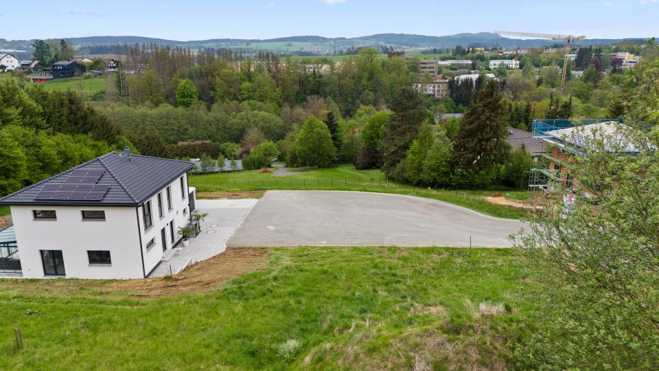 Erstbezug Oktober 2024! Schlüsselfertiger Neubau Bungalow im Komplettpaket in Gefrees