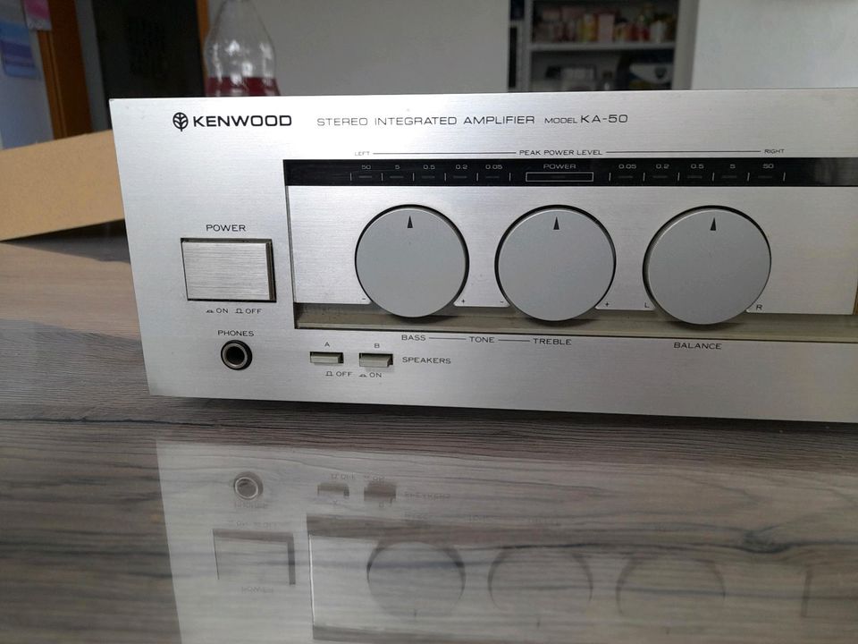 Kenwood Verstärker 80er Jahre in Arnstein