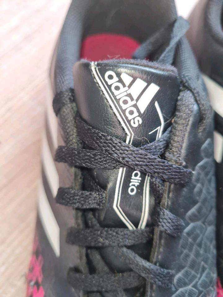 Original Adidas Predito Sneaker Sportschuhe Gr 40 schwarz-pink in Burglengenfeld