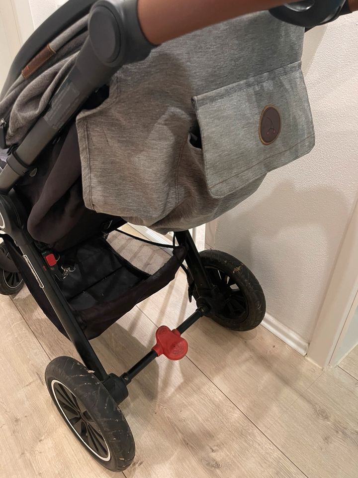 Coletto Buggy + diverses Zubehör in Meuselwitz