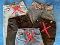 Kleiderpaket 2 Damen S, Hosen, Jeans, viele Markenjeans Sachsen-Anhalt - Aschersleben Vorschau